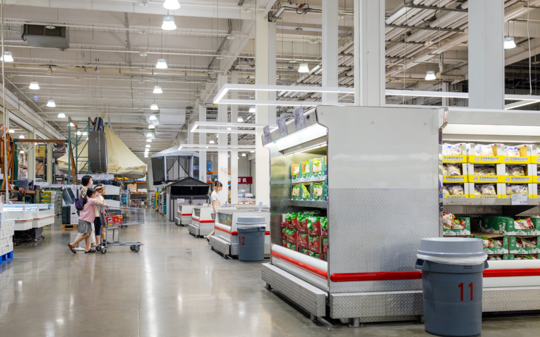 Are Grocery Stores, Gyms, and Recreational Areas Conveniently Located for Physicians?